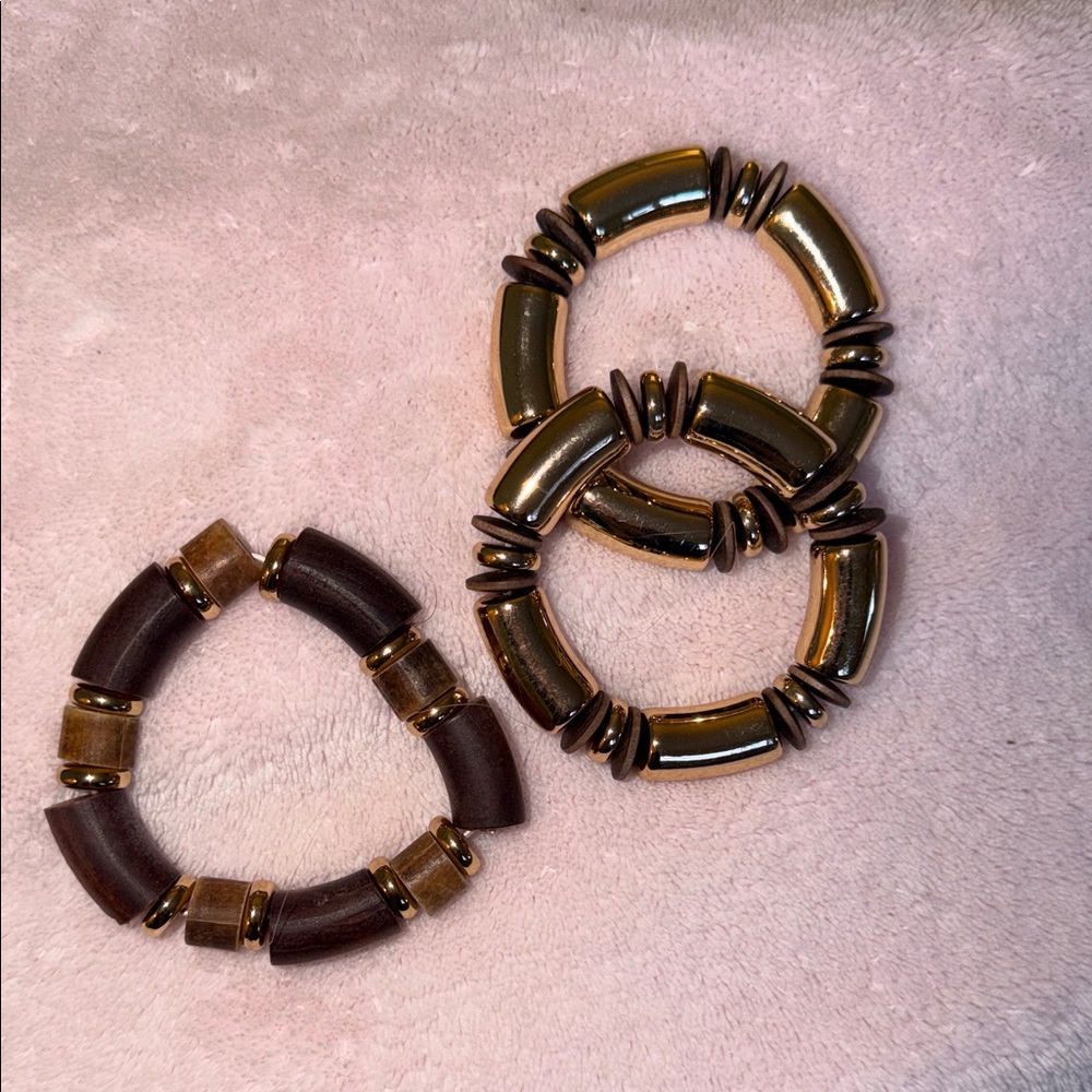 Zara wood & golden bangles